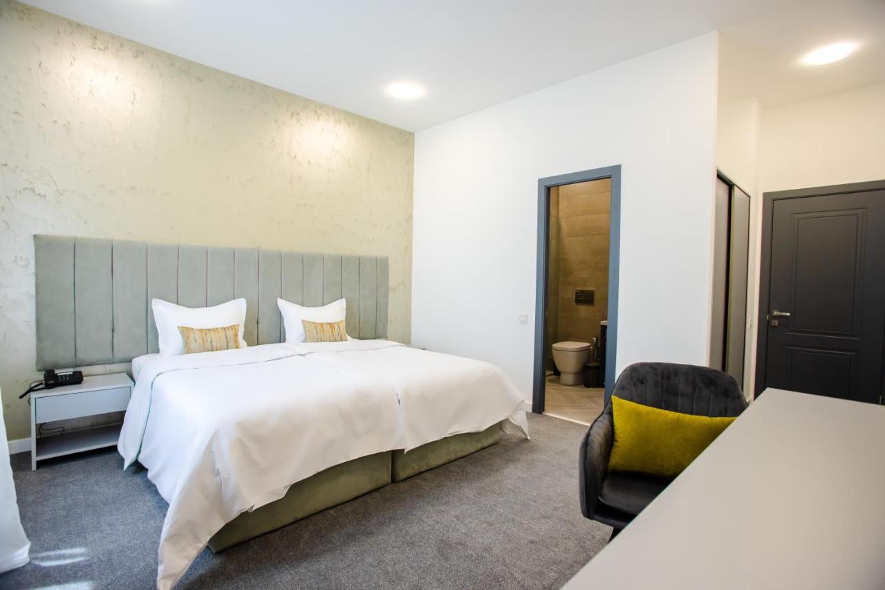 Aurora Hotel By Benefice Yerevan Ngoại thất bức ảnh