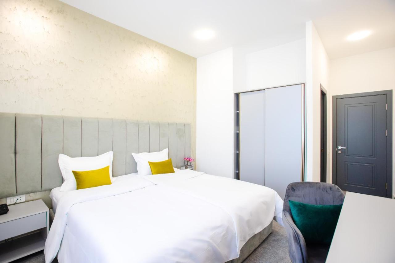 Aurora Hotel By Benefice Yerevan Ngoại thất bức ảnh