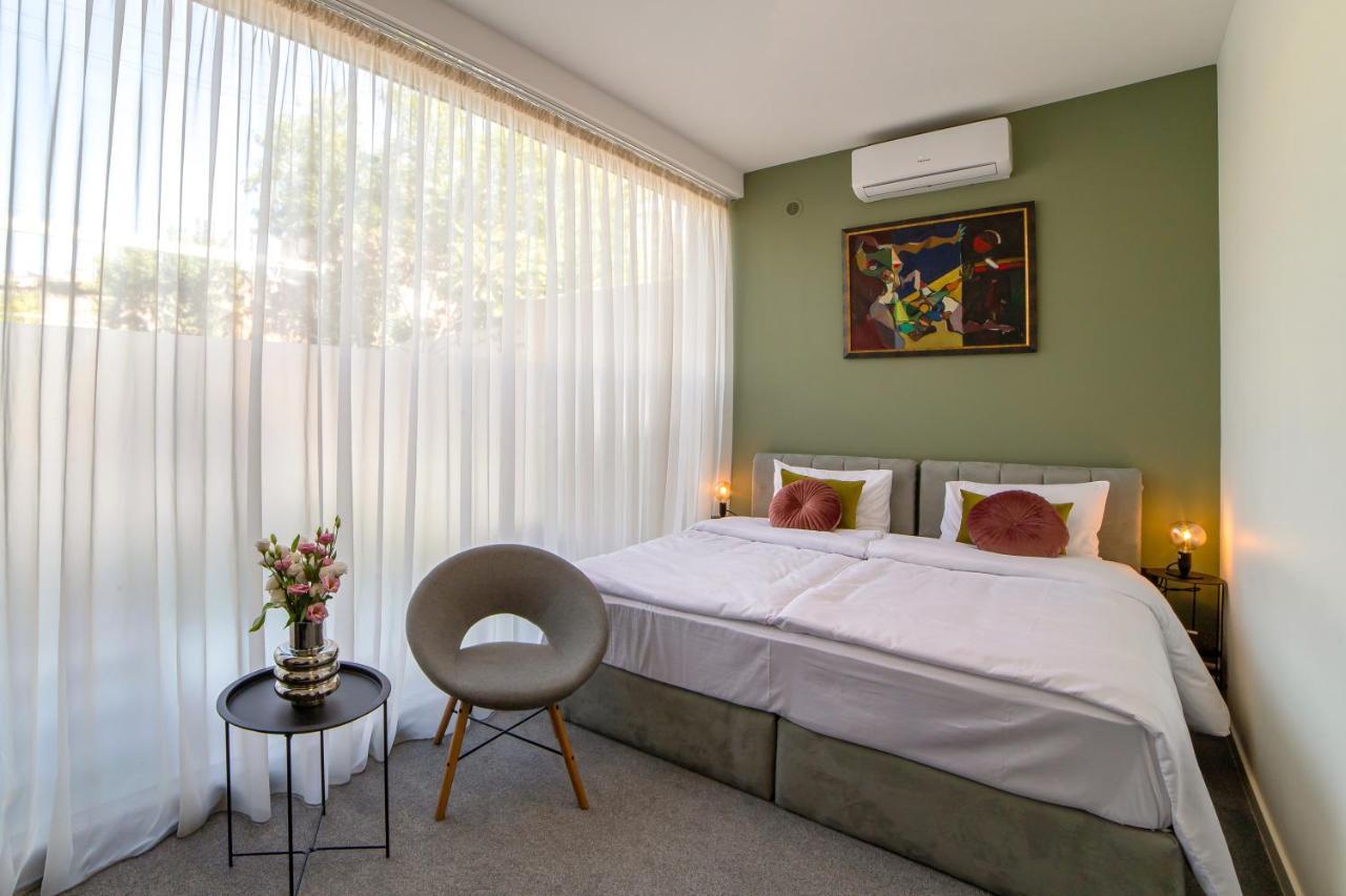 Aurora Hotel By Benefice Yerevan Ngoại thất bức ảnh